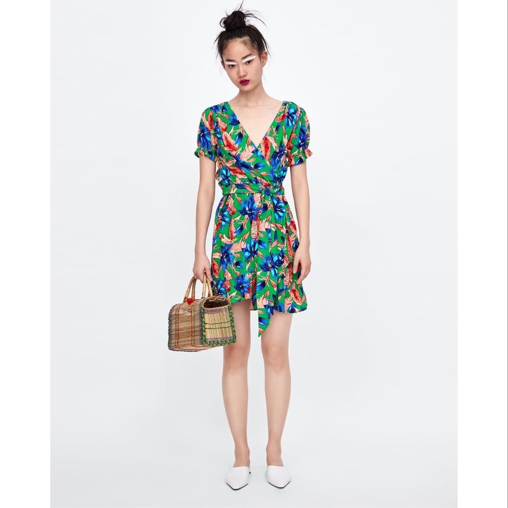 Zara Green Floral Tropical Wrap Mini Dress V Neck Ruffle Sleeve
